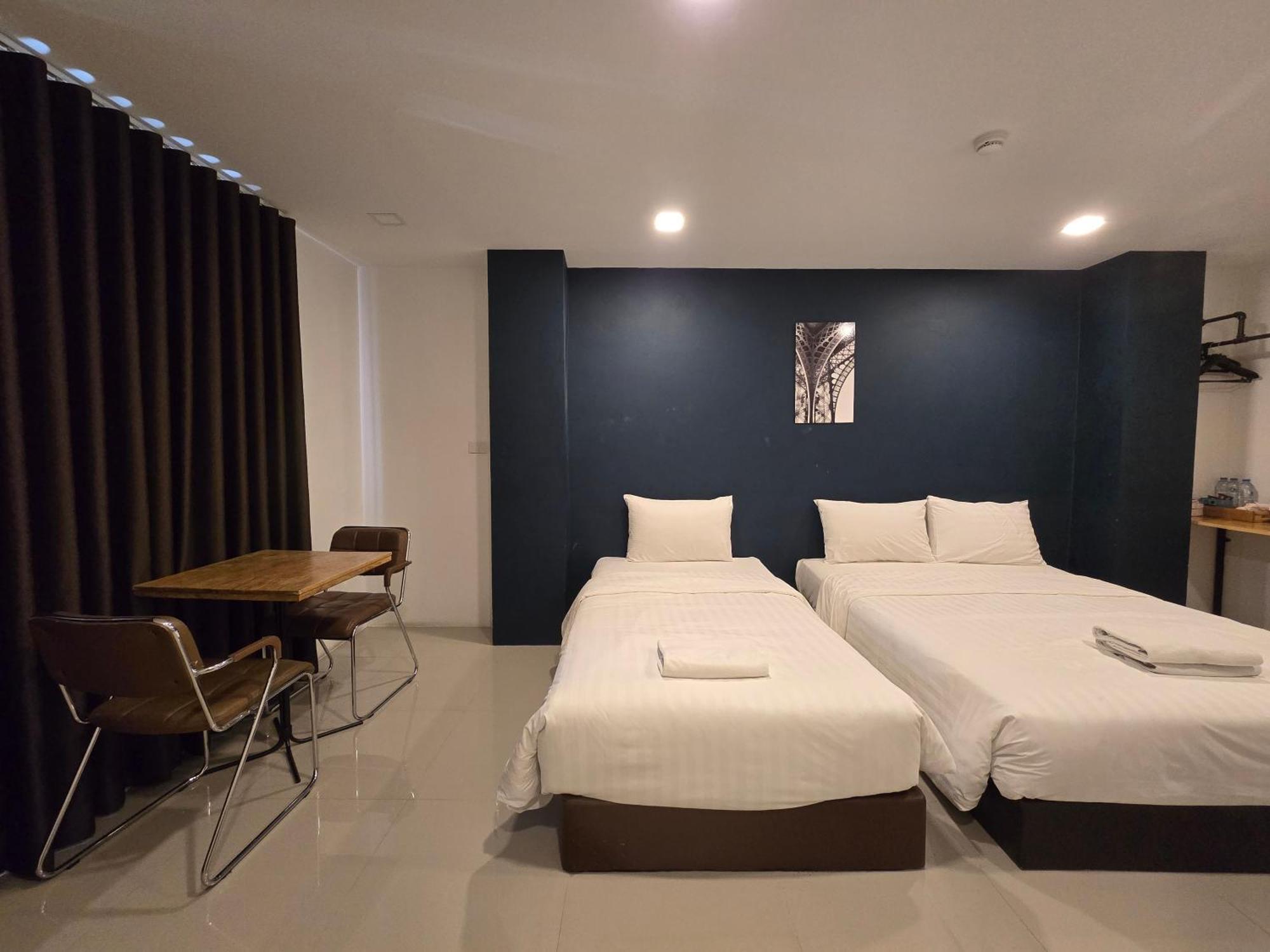 水门市场雅眠居酒店 曼谷 外观 照片